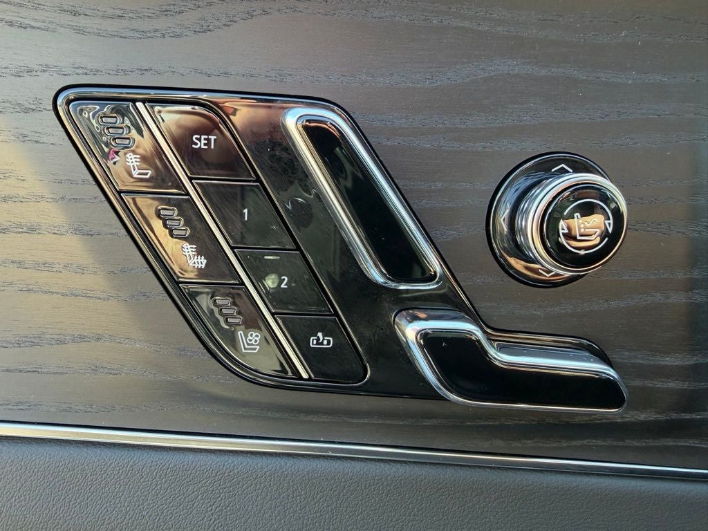 2023 Cadillac LYRIQ Luxury