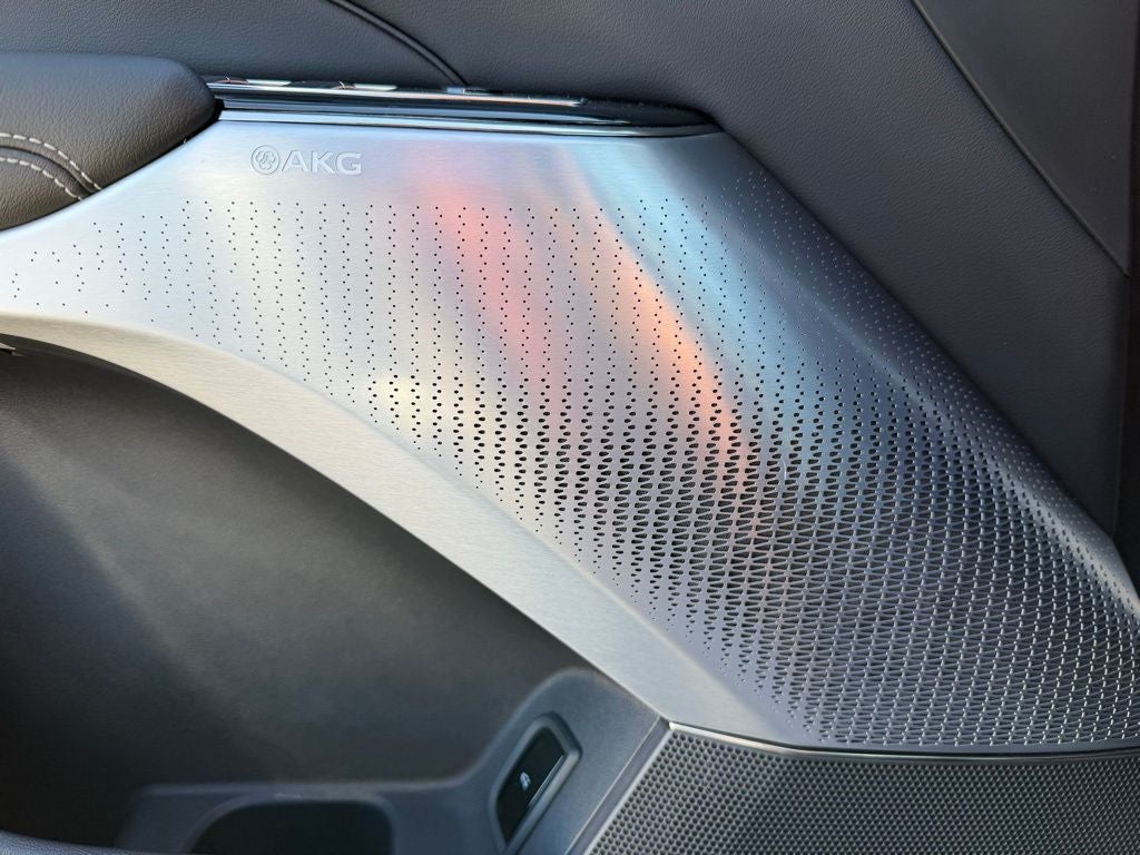 2023 Cadillac LYRIQ Luxury