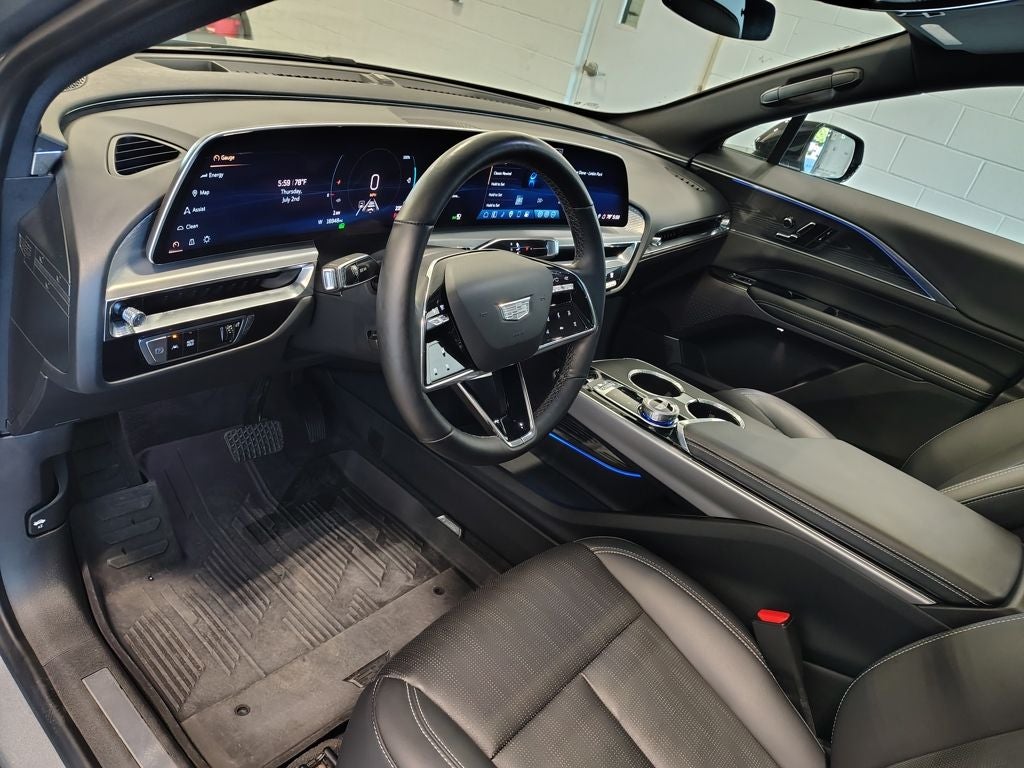 2024 Cadillac LYRIQ Sport