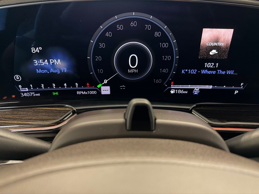 2022 Cadillac Escalade Premium Luxury