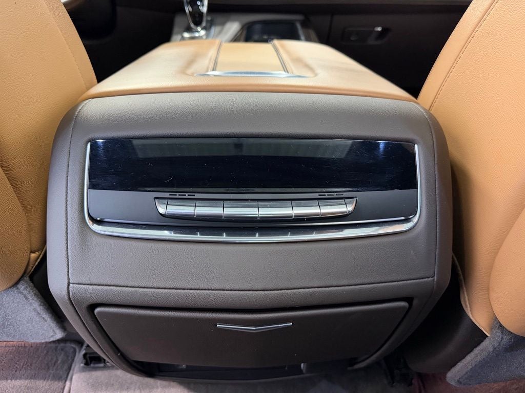 2022 Cadillac Escalade Premium Luxury