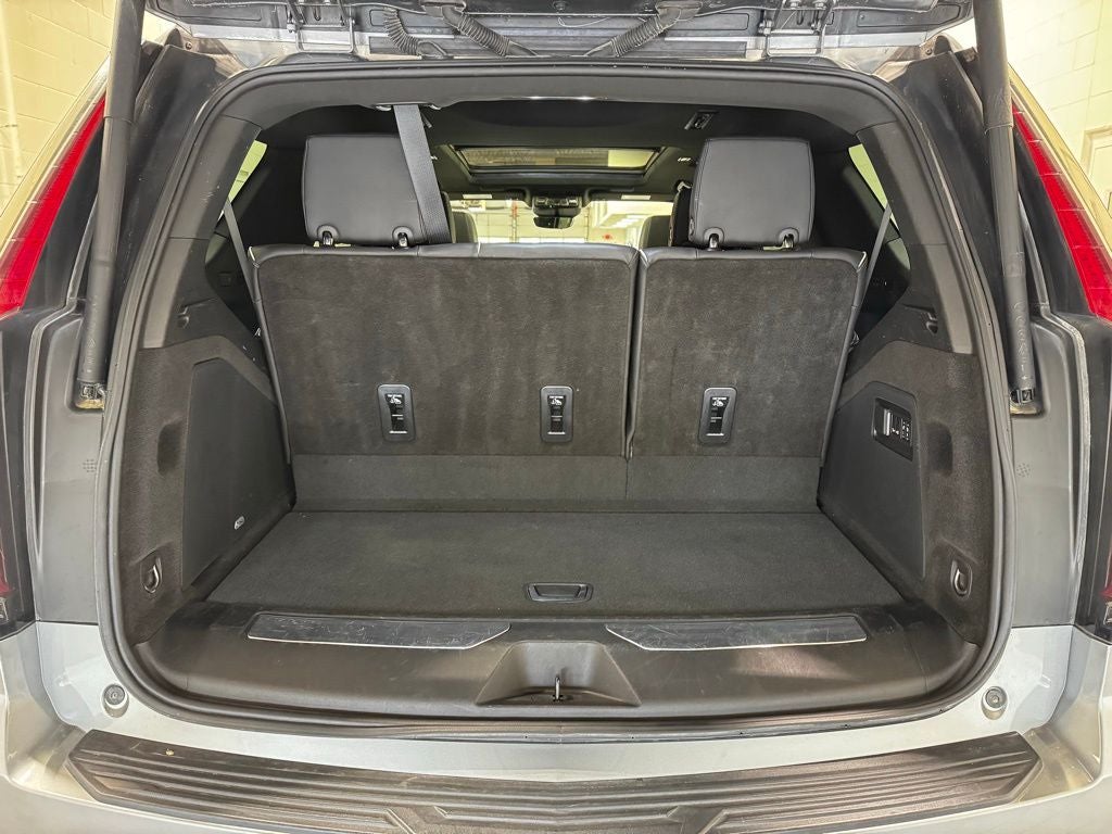 2024 Cadillac Escalade Sport