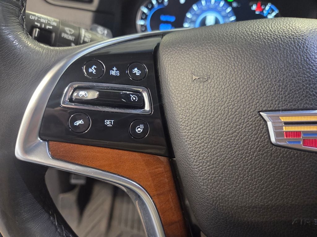 2018 Cadillac Escalade ESV Luxury