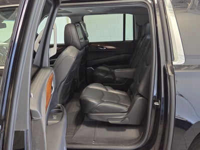 2018 Cadillac Escalade ESV Luxury