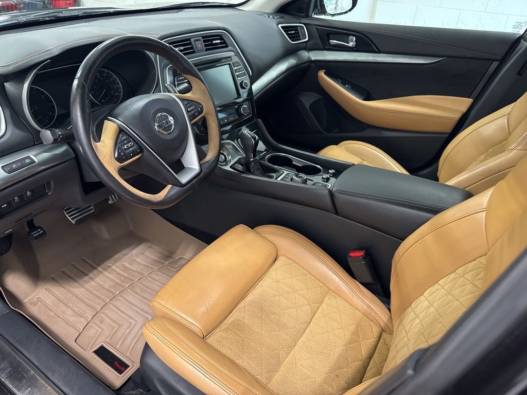 2016 Nissan Maxima SR