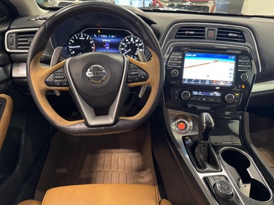 2016 Nissan Maxima SR