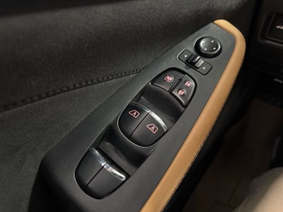 2016 Nissan Maxima SR