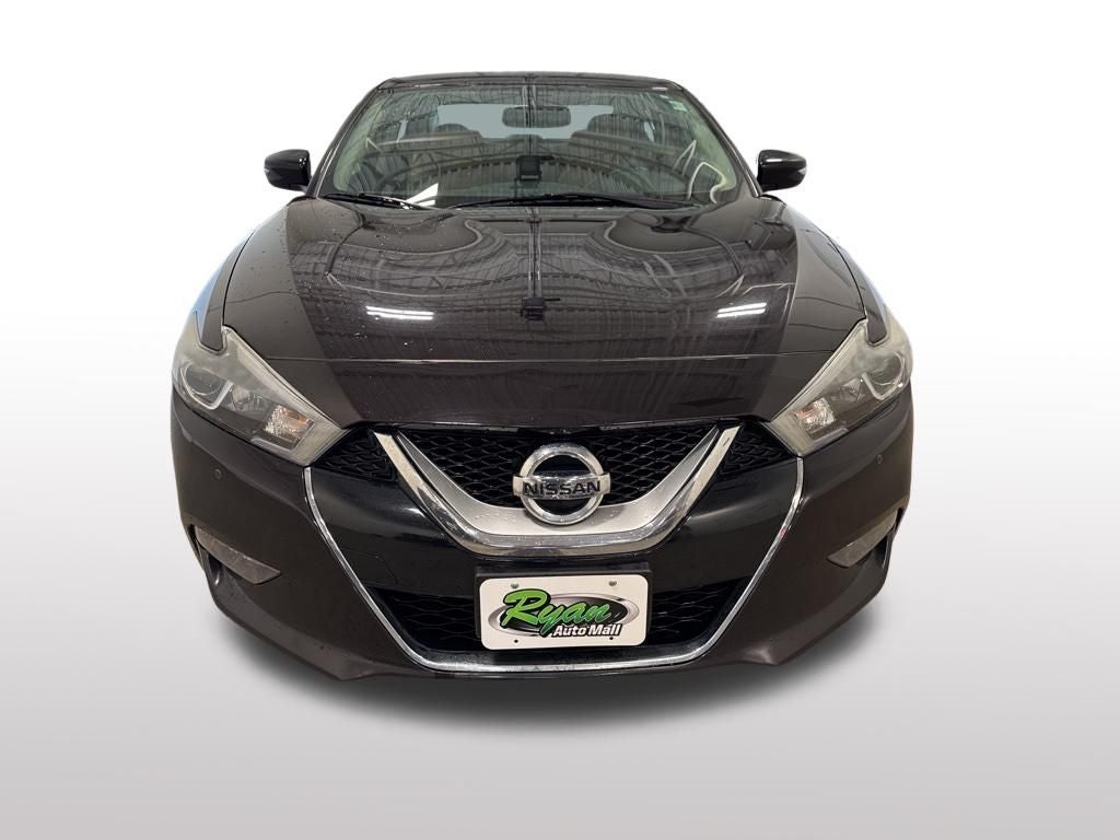 2016 Nissan Maxima SR