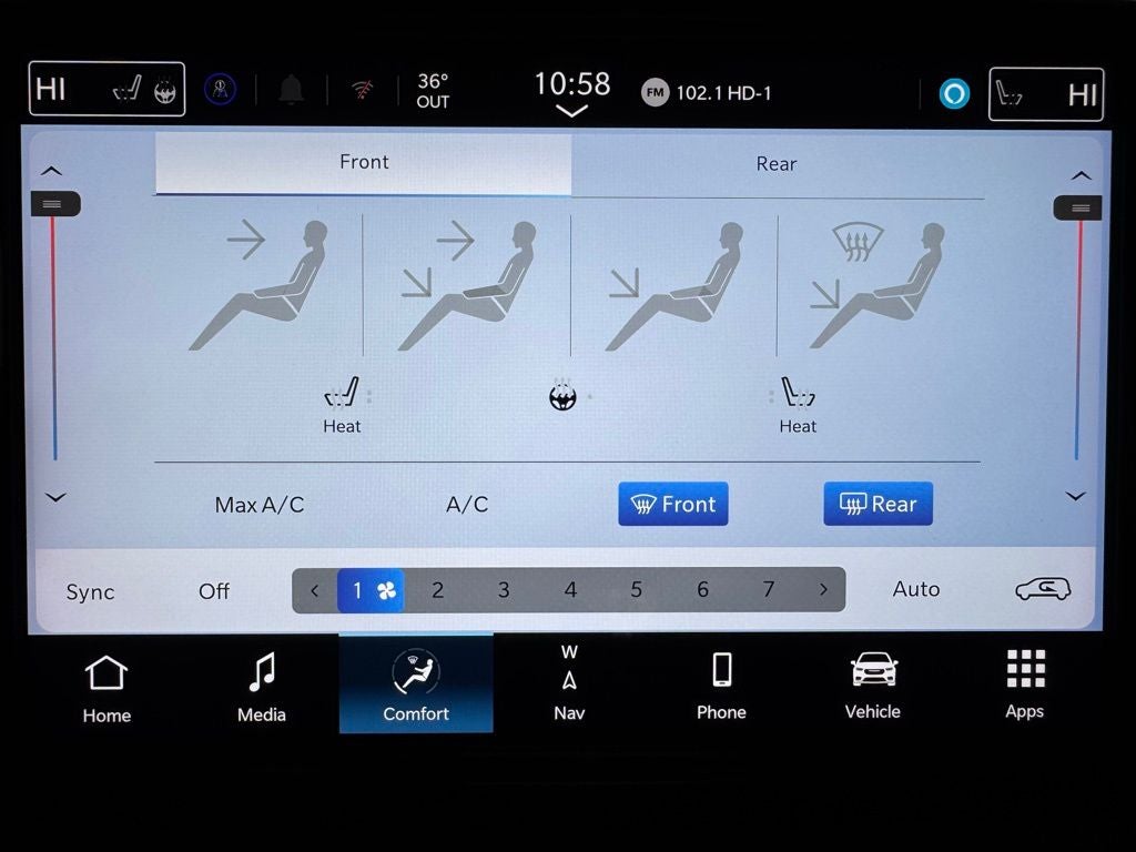 2024 Chrysler Pacifica Hybrid Select