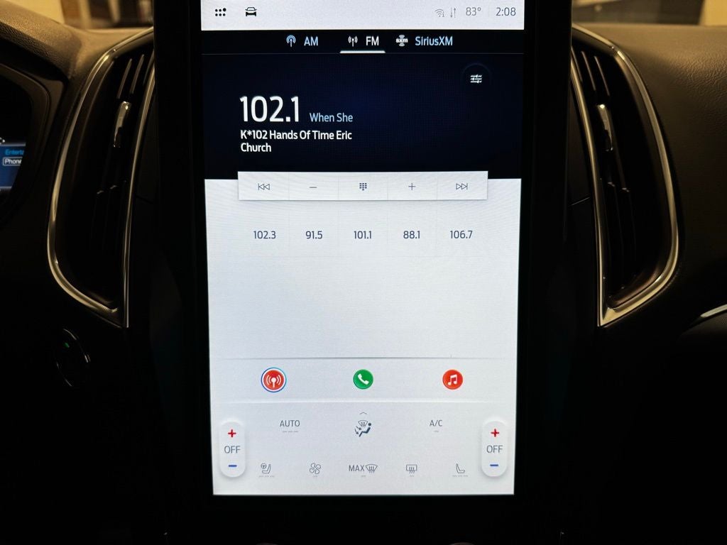 2024 Ford Edge Titanium