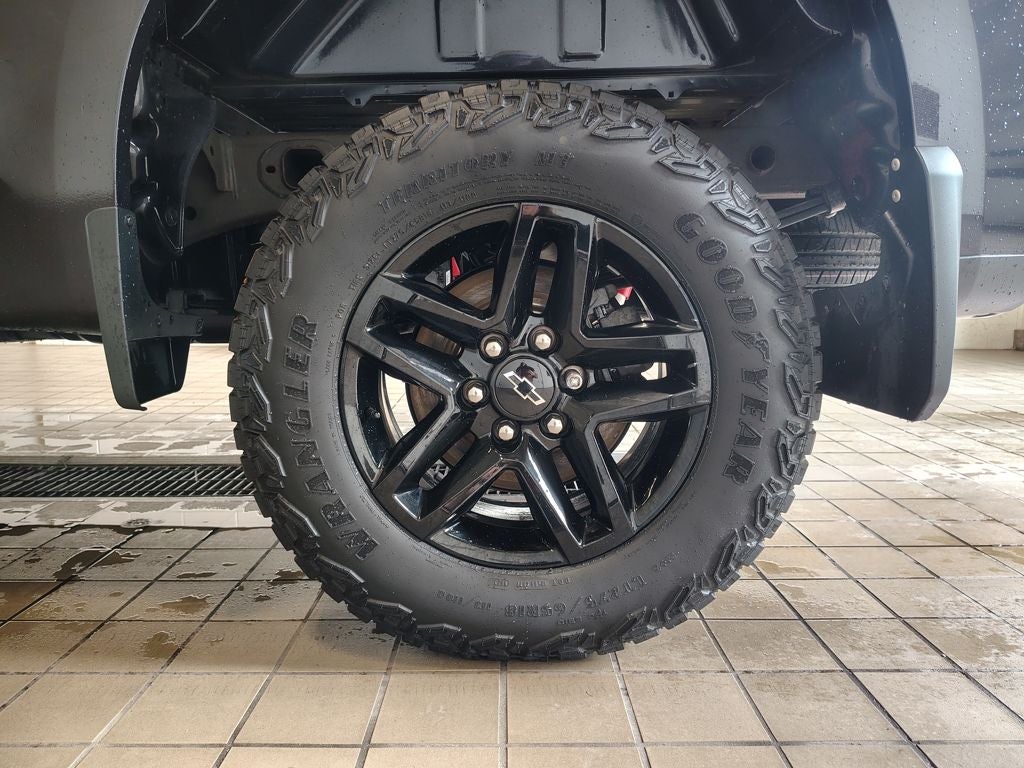 2023 Chevrolet Silverado 1500 Custom Trail Boss