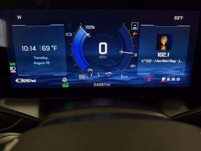 2025 Chevrolet Equinox EV LT