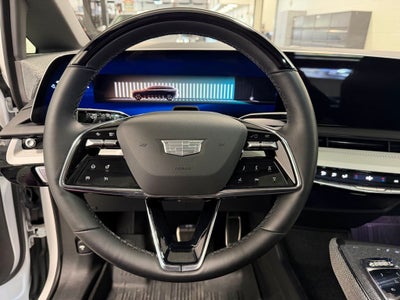 2025 Cadillac OPTIQ Luxury 2