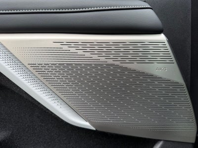 2025 Cadillac OPTIQ Luxury 2