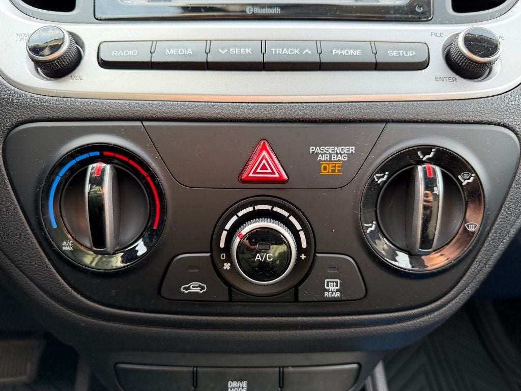 2022 Hyundai Accent SE