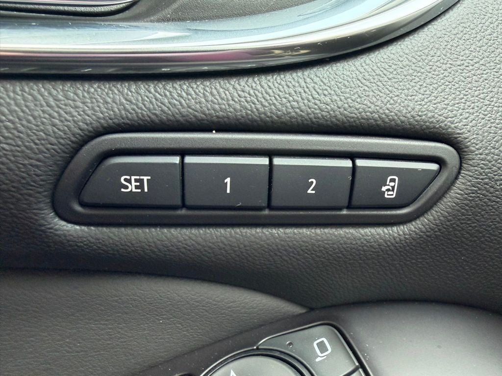 2020 Buick Enclave Avenir