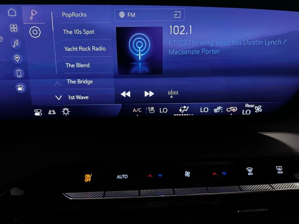 2025 Buick Enclave Avenir