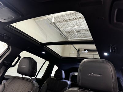 2025 Buick Enclave Avenir