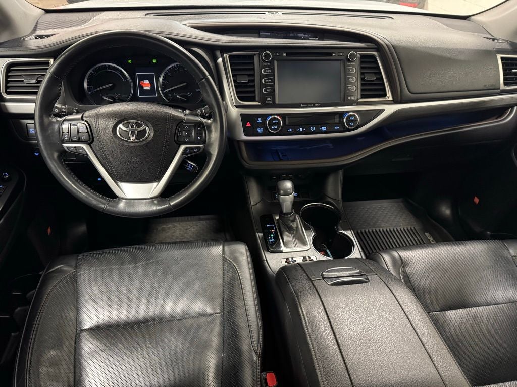 2019 Toyota Highlander Hybrid Limited Platinum