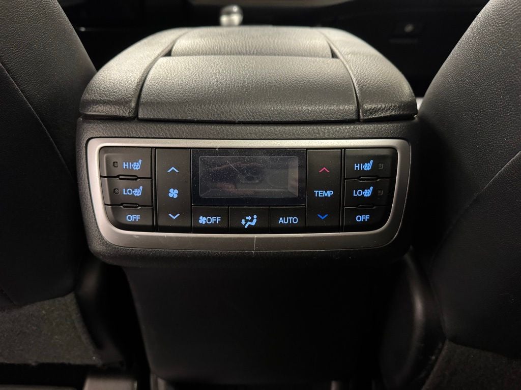 2019 Toyota Highlander Hybrid Limited Platinum