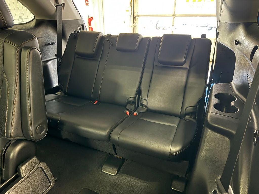 2019 Toyota Highlander Hybrid Limited Platinum