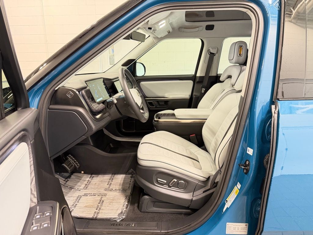 2022 Rivian R1T Adventure