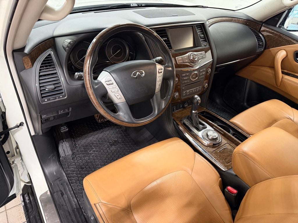 2017 INFINITI QX80 Signature Edition