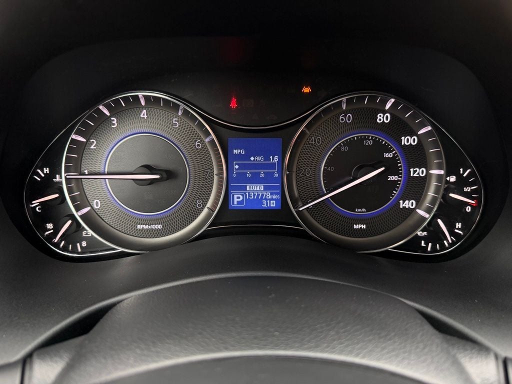 2017 INFINITI QX80 Signature Edition