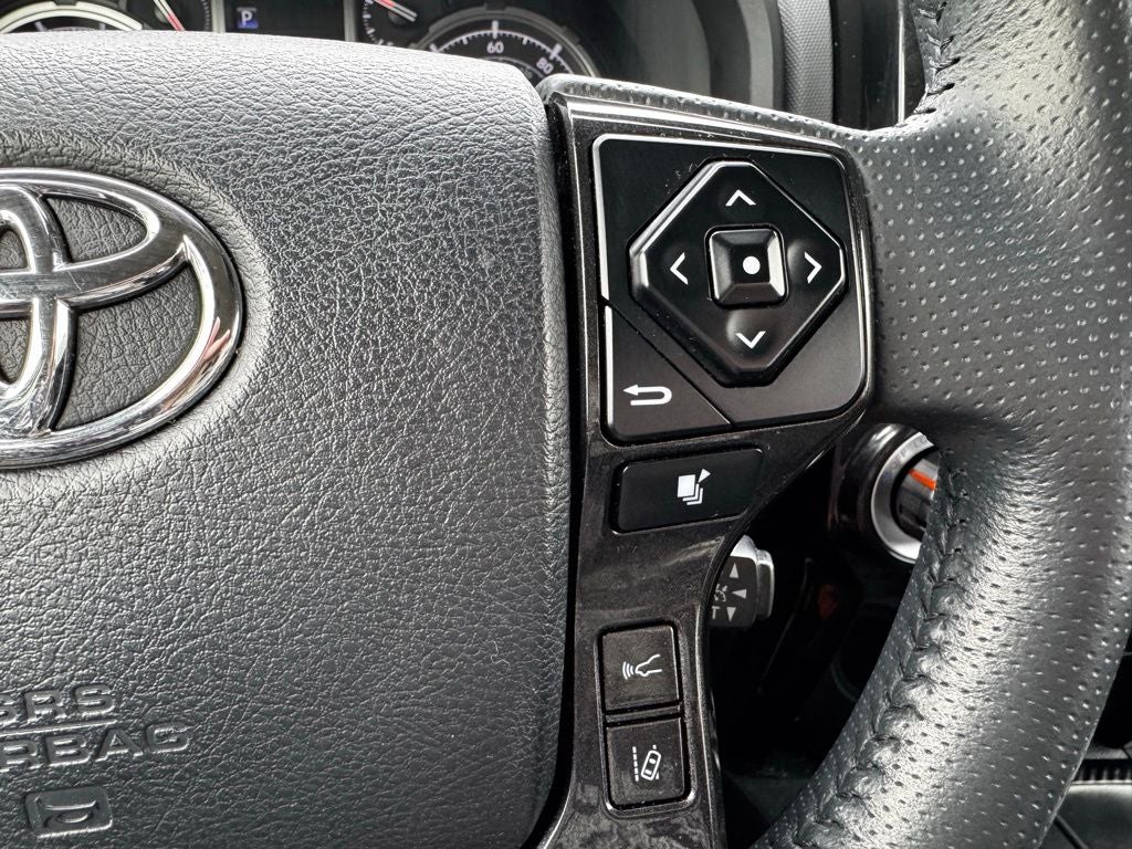 2024 Toyota 4Runner TRD Off-Road