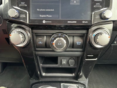 2024 Toyota 4Runner TRD Off-Road