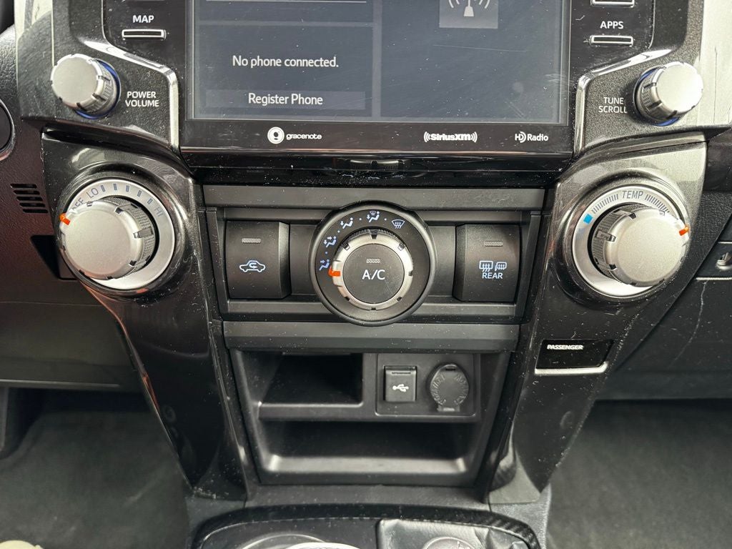 2024 Toyota 4Runner TRD Off-Road