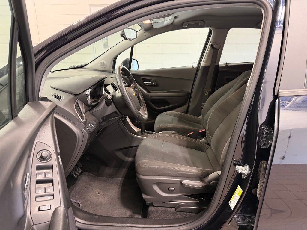 2021 Chevrolet Trax LS