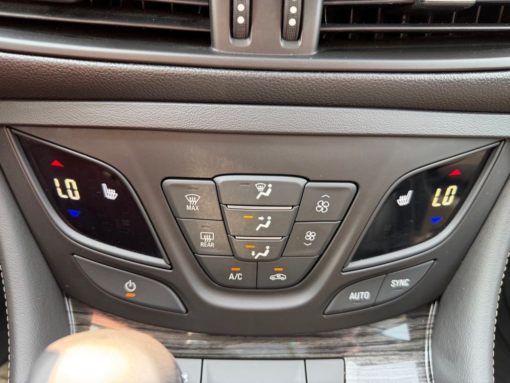2018 Buick Envision Premium I