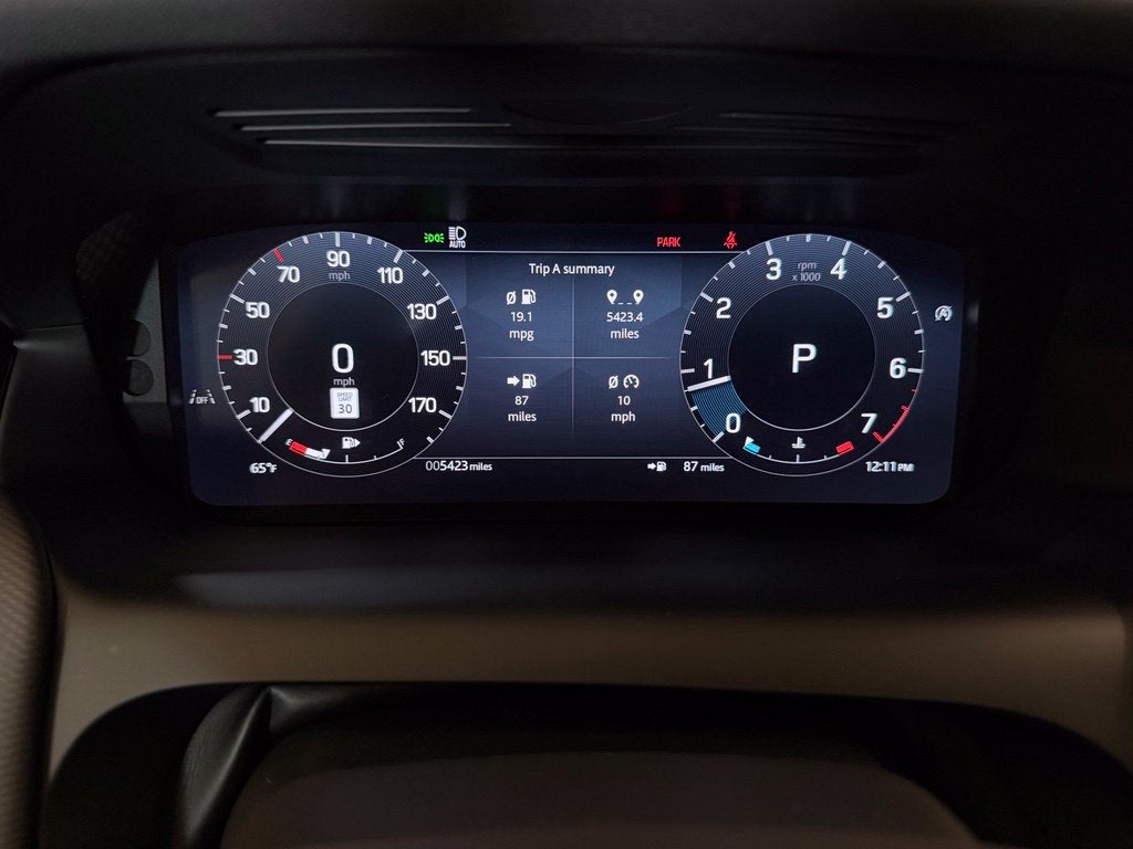 2025 Land Rover Discovery Sport SE