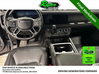 2024 Land Rover Defender 90 X-Dynamic SE
