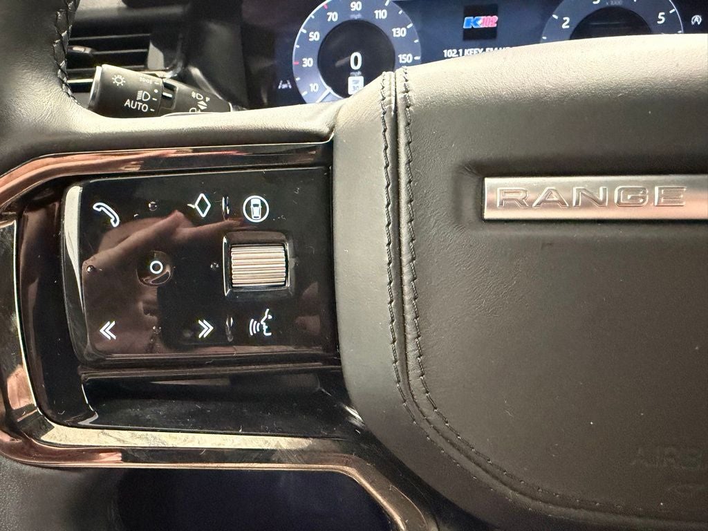 2025 Land Rover Range Rover Velar Dynamic SE