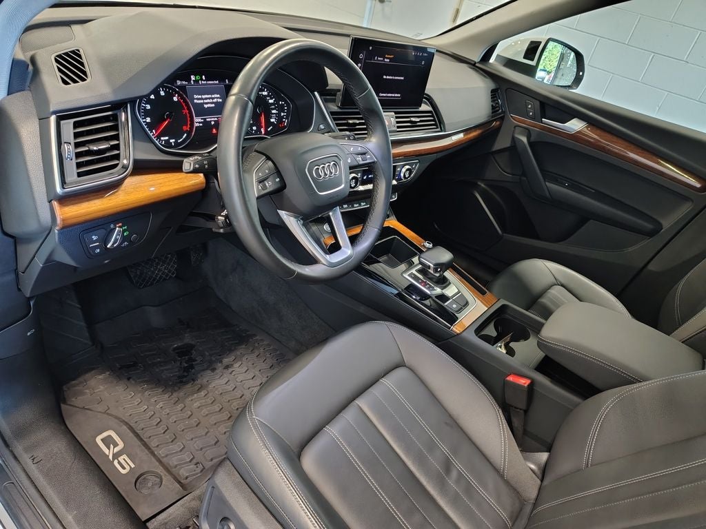 2023 Audi Q5 40 Premium quattro
