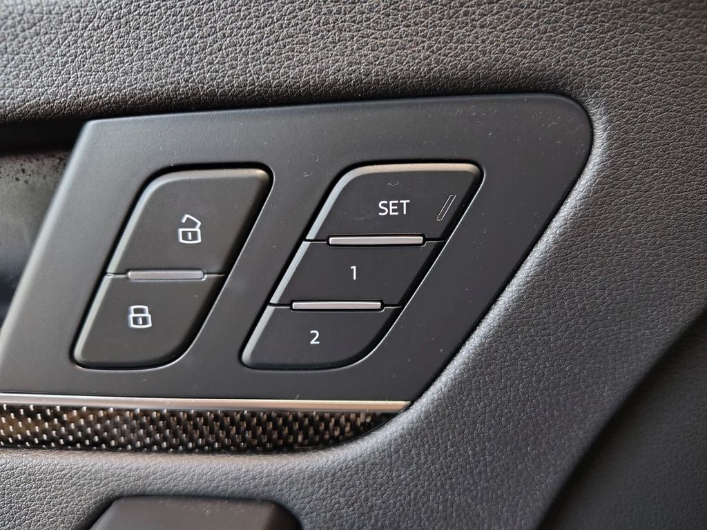 2023 Audi SQ5 Premium Plus quattro