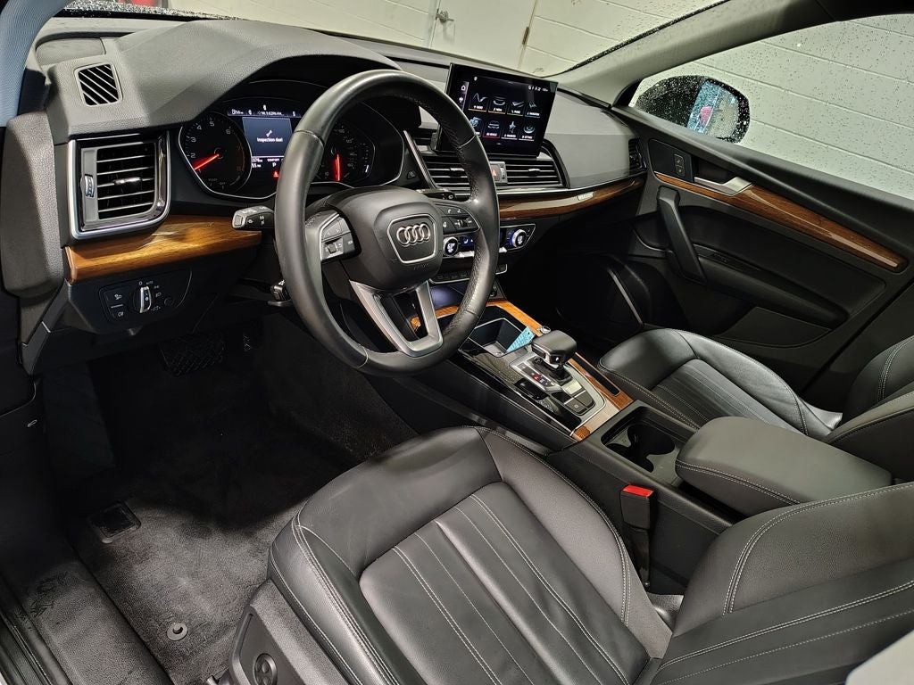 2023 Audi Q5 45 S line Premium quattro