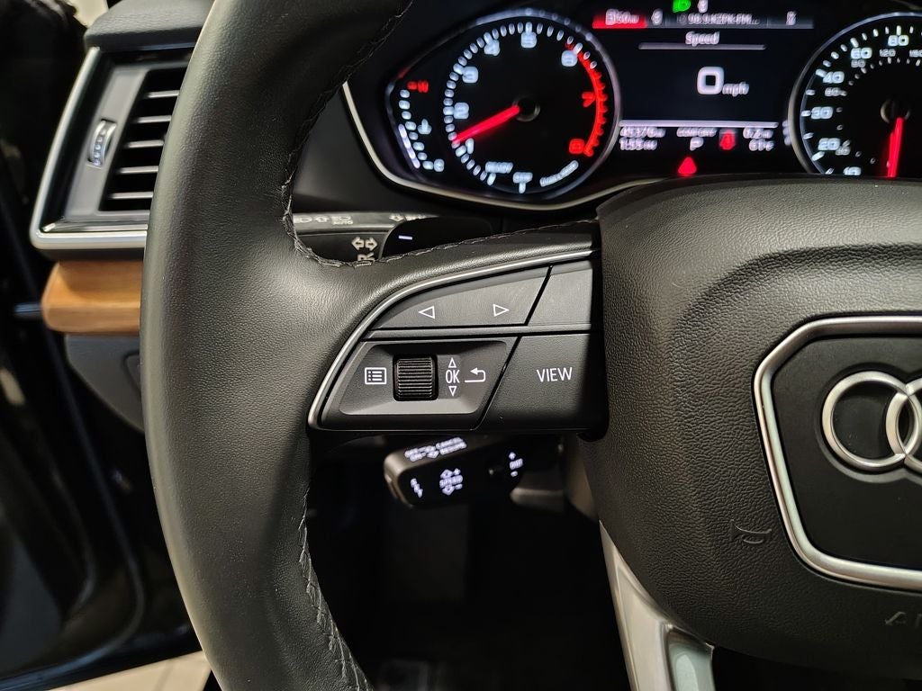 2023 Audi Q5 45 S line Premium quattro