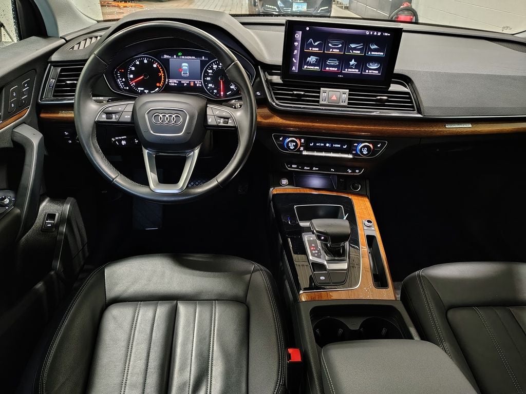 2023 Audi Q5 45 S line Premium quattro