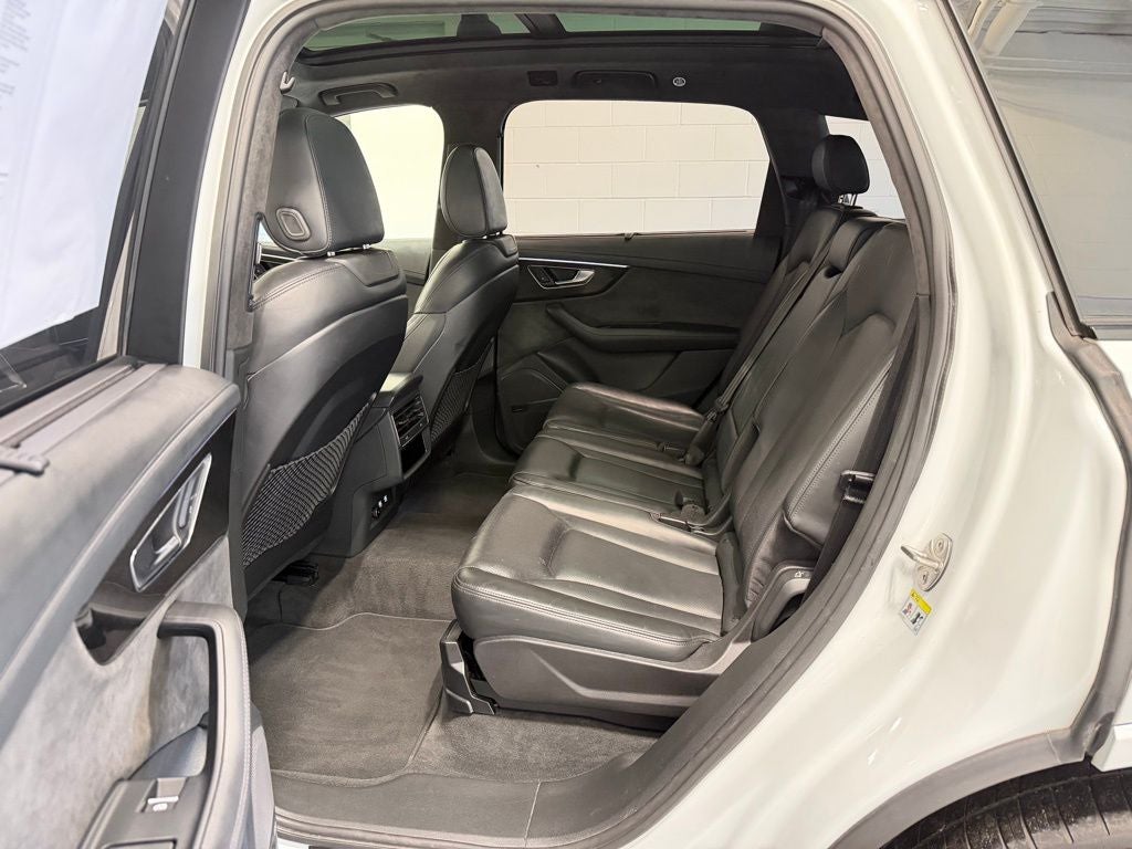 2020 Audi Q7 55 Prestige quattro