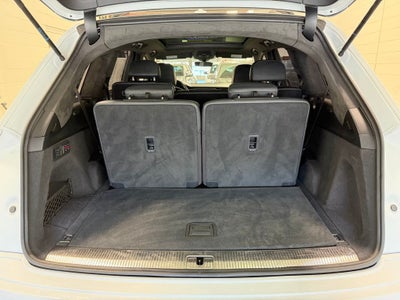 2020 Audi Q7 55 Prestige quattro