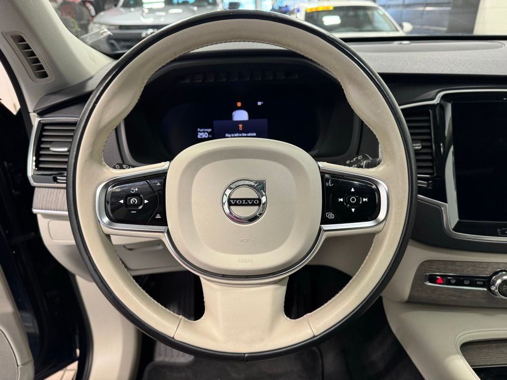2023 Volvo XC90 B6 Plus 7-Seater