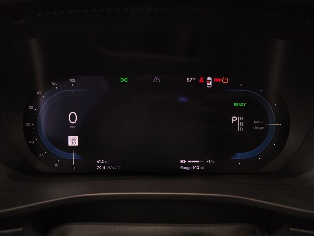 2023 Volvo XC40 Recharge Pure Electric Twin Plus