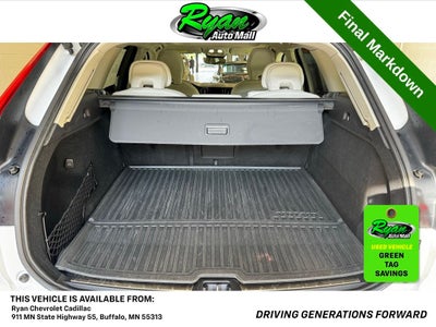 2023 Volvo XC60 Recharge Plug-In Hybrid Ultimate