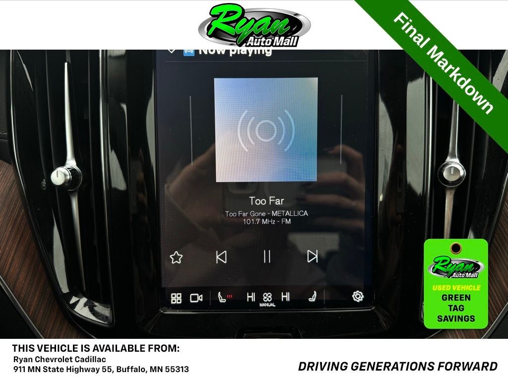 2023 Volvo XC60 B5 Ultimate Bright Theme