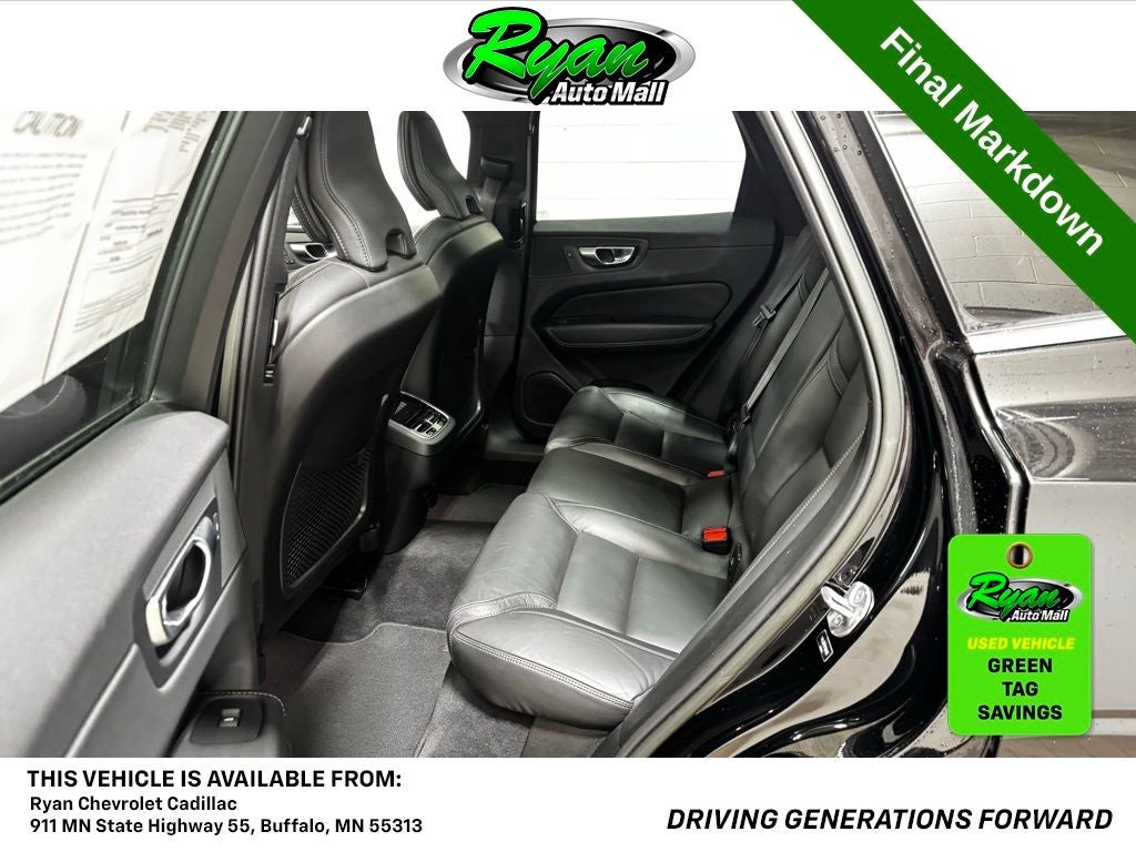 2023 Volvo XC60 B5 Ultimate Bright Theme