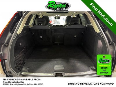 2023 Volvo XC60 B5 Ultimate Bright Theme