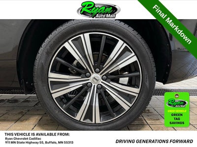 2023 Volvo XC60 B5 Ultimate Bright Theme